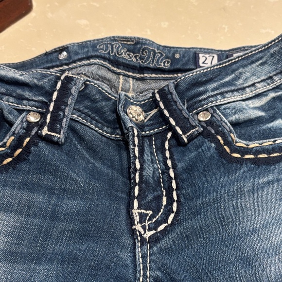 Miss Me Indigo Boot Cut Jeans with Embellished Pockets - Picture 2 of 13